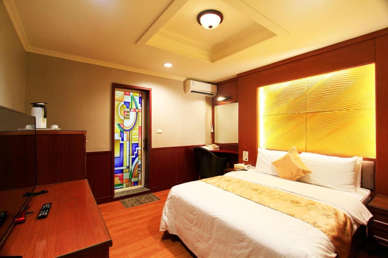 Hejia Hot Spring Hotel Ren'ai Esterno foto